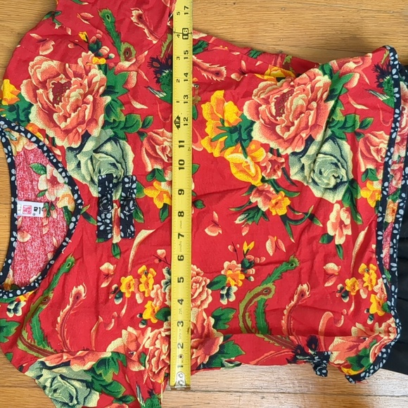 Chinese Linen Set - Picture 6 of 9